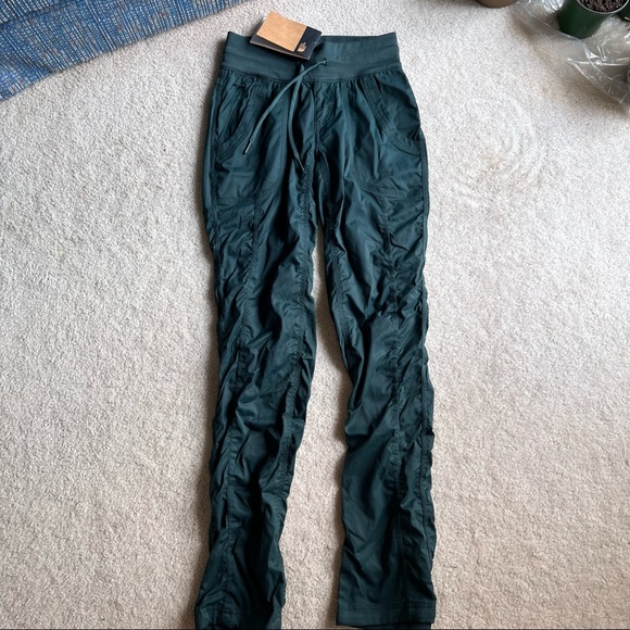 North face pant - Picture 3 of 6